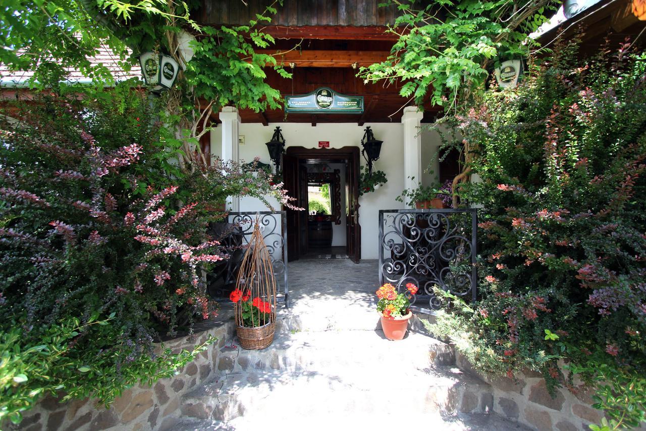 Bed and Breakfast Felso Fogado Felsotold Экстерьер фото
