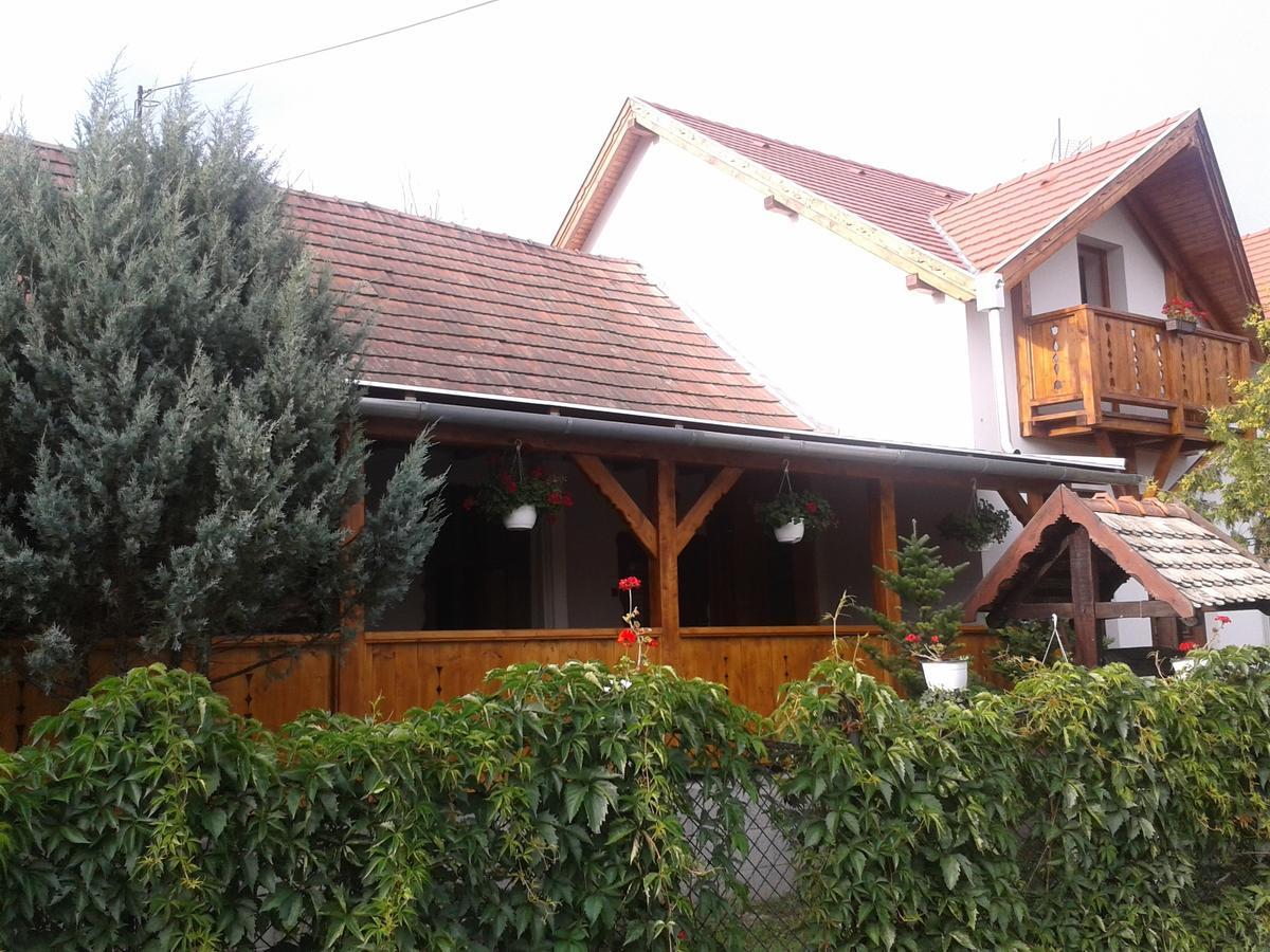 Bed and Breakfast Felso Fogado Felsotold Экстерьер фото